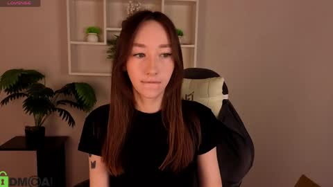 Michelle online show from 04/03/26, 01:14