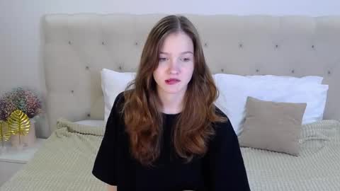 Michelle online show from 09/29/25, 12:43