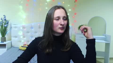 Snapshot of michellee11 chatting on 01/20/25, 03:28 Michel online show from 01/20/25, 03:28