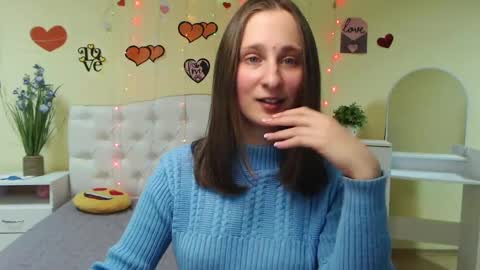 Snapshot of michellee11 chatting on 02/17/25, 03:31 Michel online show from 02/17/25, 03:31