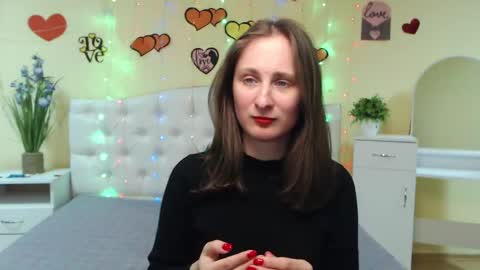 Snapshot of michellee11 chatting on 03/10/25, 03:30 Michel online show from 03/10/25, 03:30