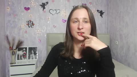 Snapshot of michellee11 chatting on 03/12/25, 03:07 Michel online show from 03/12/25, 03:07