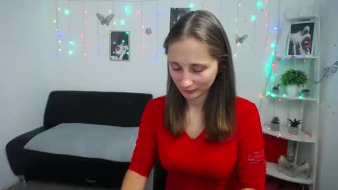 Snapshot of michellee11 chatting on 09/29/25, 11:15 Michel online show from 09/29/25, 11:15