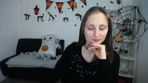 Snapshot of michellee11 chatting on 10/23/25, 11:09 Michel online show from 10/23/25, 11:09