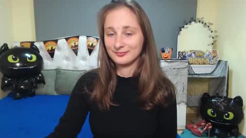 Snapshot of michellee11 chatting on 10/30/25, 01:56 Michel online show from 10/30/25, 01:56