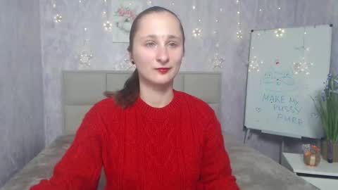 Snapshot of michellee11 chatting on 11/07/25, 12:16 Michel online show from 11/07/25, 12:16