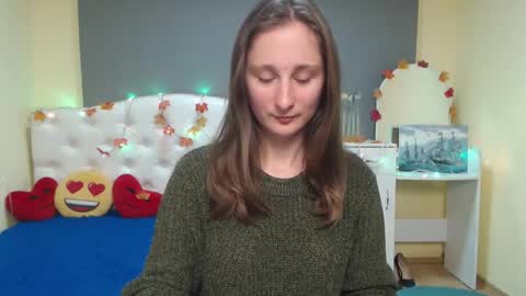 Snapshot of michellee11 chatting on 11/13/25, 01:10 Michel online show from 11/13/25, 01:10