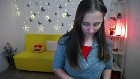 Snapshot of michellee11 chatting on 05/04/26, 11:28 Michel online show from 05/04/26, 11:28