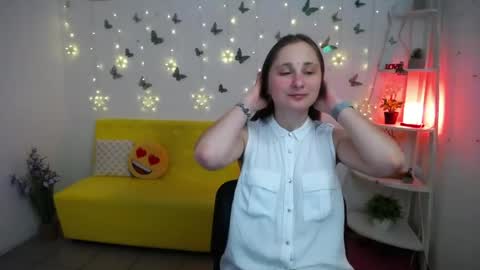 Snapshot of michellee11 chatting on 05/07/26, 11:26 Michel online show from 05/07/26, 11:26