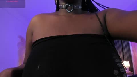 Snapshot of michellepreston_ chatting on 05/16/26, 12:04 michellepreston_ online show from 05/16/26, 12:04