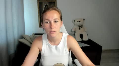 Snapshot of michellewoitsik chatting on 05/23/26, 04:50 Michelle online show from 05/23/26, 04:50