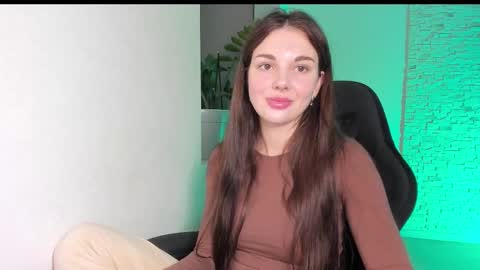 Snapshot of michelliibeautiful chatting on 11/07/25, 05:24 Michellee online show from 11/07/25, 05:24