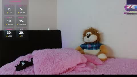 michellmoon1 online show from 10/24/25, 07:21