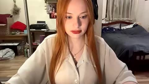 Foxy online show from 02/05/26, 06:23