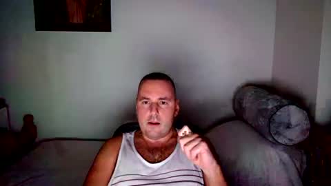 micic3 online show from 07/31/26, 02:11
