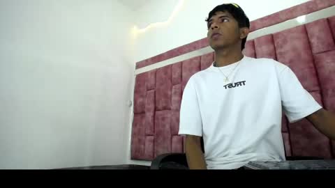 Mick storm online show from 04/18/26, 06:56