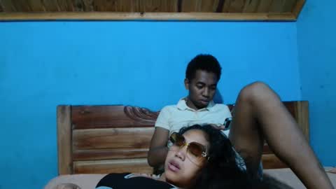 Snapshot of mickaking chatting on 10/29/25, 07:48 mickaking online show from 10/29/25, 07:48