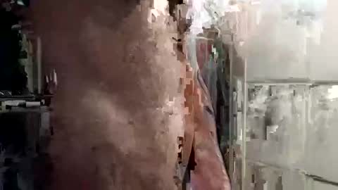 Snapshot of mickavis1975 chatting on 01/03/25, 05:31 mickavis1975 online show from 01/03/25, 05:31