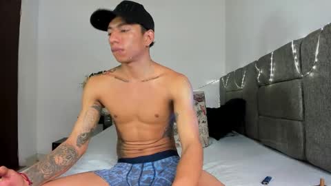 mickey_beasley1 online show from 01/17/26, 12:04