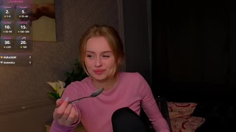 Micky online show from 03/31/26, 07:14