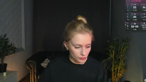 Micky online show from 04/08/26, 08:09