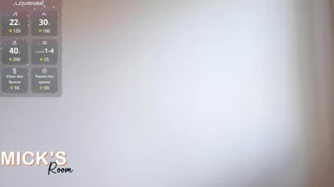 Snapshot of mickisback chatting on 01/08/25, 08:38 Mick online show from 01/08/25, 08:38