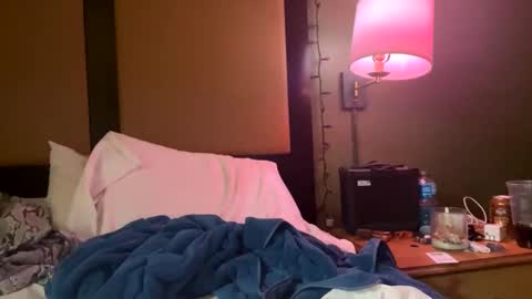 mickisofine online show from 12/30/24, 06:05