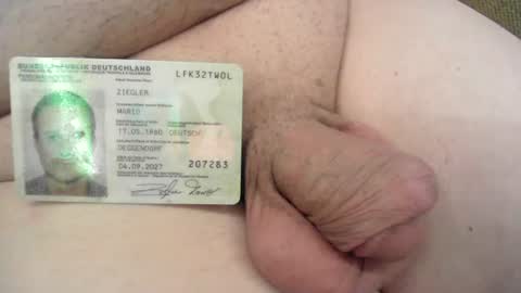 Snapshot of microsbody chatting on 07/31/26, 07:13 microsbody online show from 07/31/26, 07:13