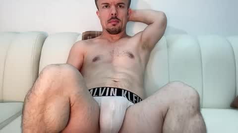 Aaron online show from 09/26/25, 11:31