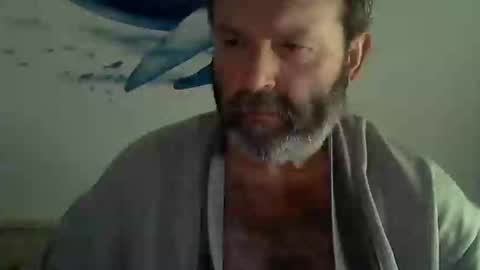 Snapshot of midhir chatting on 01/25/25, 10:39 kike online show from 01/25/25, 10:39