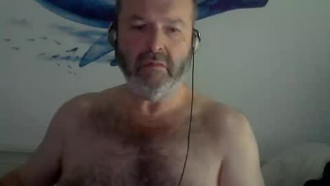 Snapshot of midhir chatting on 02/06/25, 02:58 kike online show from 02/06/25, 02:58