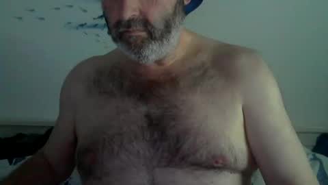 Snapshot of midhir chatting on 02/16/25, 04:32 kike online show from 02/16/25, 04:32