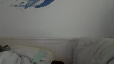 Snapshot of midhir chatting on 02/19/25, 02:55 kike online show from 02/19/25, 02:55