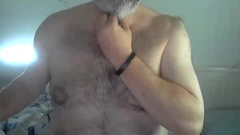 Snapshot of midhir chatting on 09/20/25, 12:28 kike online show from 09/20/25, 12:28