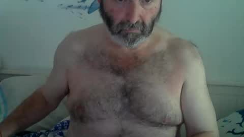 Snapshot of midhir chatting on 10/12/25, 12:15 kike online show from 10/12/25, 12:15