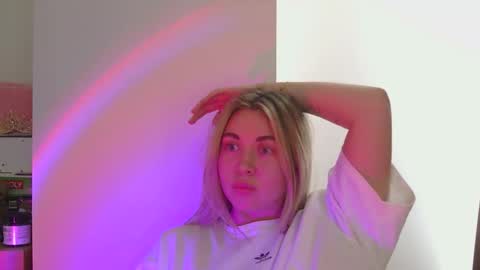 Midnight lace1 online show from 02/28/26, 10:38