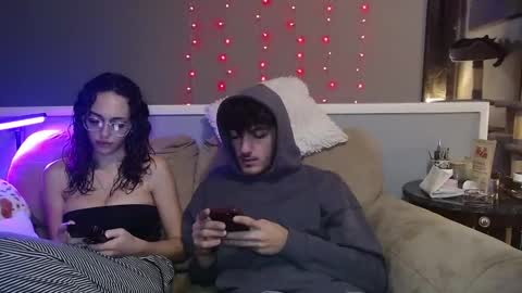 Snapshot of midnight_motion chatting on 11/02/25, 12:24 midnight_motion online show from 11/02/25, 12:24