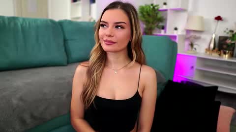 Alice online show from 10/15/25, 06:19