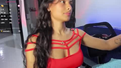 Snapshot of midnight_vk chatting on 03/08/25, 01:28 VanyaKlaus online show from 03/08/25, 01:28