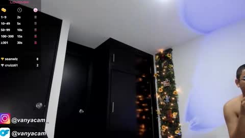 Snapshot of midnight_vk chatting on 09/20/25, 02:56 VanyaKlaus online show from 09/20/25, 02:56