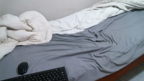 midnightasiko online show from 05/05/26, 06:10