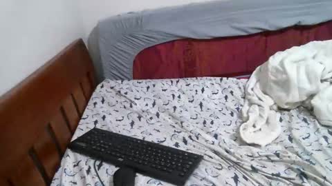midnightasiko online show from 05/07/26, 07:52
