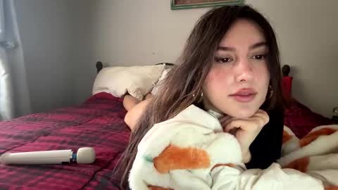 SexyLatinaCouple online show from 03/27/26, 05:34