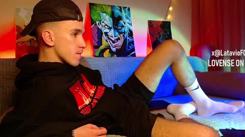 Snapshot of midnighter__ chatting on 01/28/25, 06:39 Alexey or just Alex online show from 01/28/25, 06:39