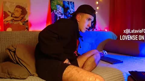 Snapshot of midnighter__ chatting on 03/07/25, 01:20 Alexey or just Alex online show from 03/07/25, 01:20