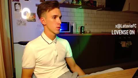 Snapshot of midnighter__ chatting on 09/18/25, 01:51 Alexey or just Alex online show from 09/18/25, 01:51