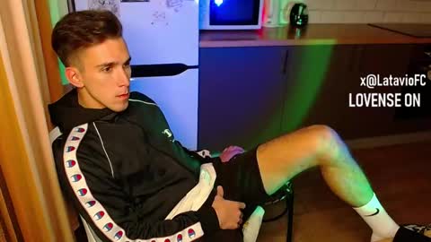 Snapshot of midnighter__ chatting on 09/20/25, 07:15 Alexey or just Alex online show from 09/20/25, 07:15