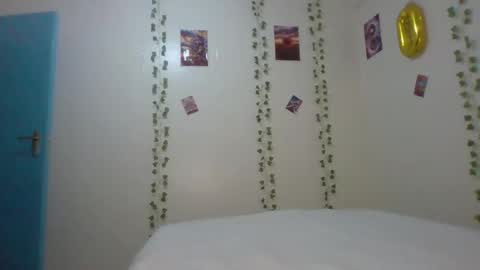 Naught Kelly online show from 04/03/26, 08:29