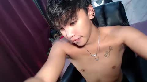 Kitty online show from 04/17/26, 10:13