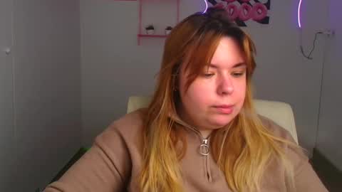 Mariana online show from 03/22/26, 06:17